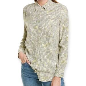 Equipment Femme Grey/Yellow Animal Printed Button-Up Blouse Size Large